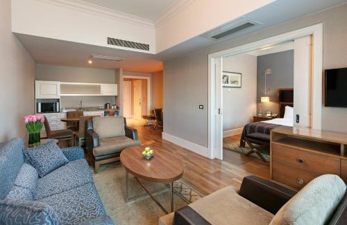 Orta Hotel | Titanic Business Kartal