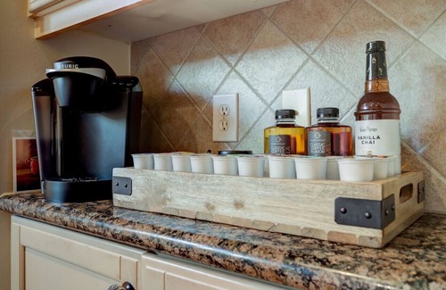 South Central Houston House | TMC Hospital & NRG Home in Rice | Family-friendly
