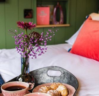 Mickleton Apartment | Toadland Shepherd Huts