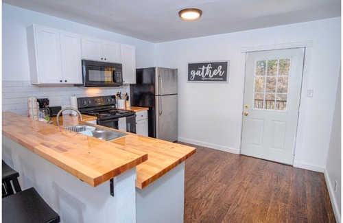 Midtown Apartment | Tobin Hill 2-2 Apt 5minDT 2min Pearl and St Marys