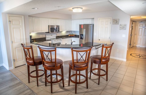 North Myrtle Beach Resort | TOP FLOOR AMAZING PENTHHOUSE VIEWS 3 BALCONYS 4BR/4B ON INTRACOASTAL WATERWAY