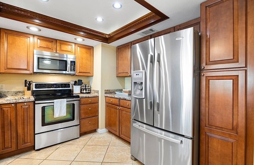 Indian Rocks Beach Condo | TOP FLOOR Direct Ocean Views 10% Dscnt wk - New External Amenities Lux Vacation!
