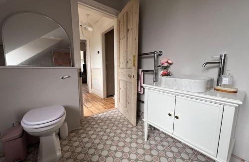 Rochester Apartment | Top floor of Central Rochester home