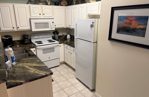 Navarre Beach Condo | TOP RENTAL DIRECTLY ON THE GULF W/FREE CHAIR SERVICE! ONLY 1 WEEK LEFT OF OCT!