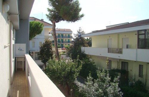 Tortoreto Lido Apartment | TORTORETO apartment only 80Mt from the sea for families and pets !