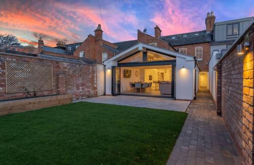 Stratford-upon-Avon House | Total Luxury in the Heart of Stratford upon Avon