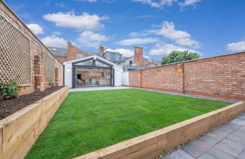 Stratford-upon-Avon House | Total Luxury in the Heart of Stratford upon Avon