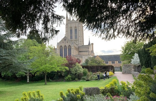 Bury St Edmunds Cottage | Town centre, parking, 3 bedrooms
