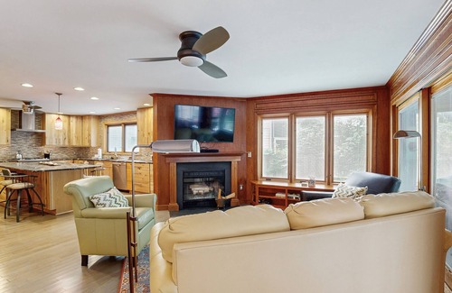 Historic District House | Town of Lewes townhome walking distance to shops & restaurants