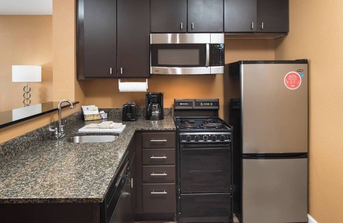 Panama City Hotel | TownePlace Suites by Marriott Panama City