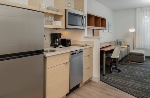 Downtown Hotel | TownePlace Suites by Marriott San Jose Campbell
