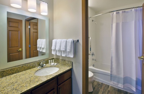 Livonia Hotel | Towneplace Suites By Marriott Detroit Livonia