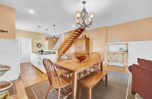 Cape San Blas Condo | Townhome in Cape San Blas with amazing views! Pool, hot tub, beach access!