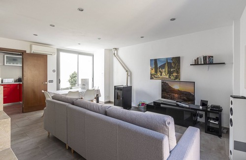 Pollensa Ski Chalet | Townhouse Calvari in Pollensa By home villas 360