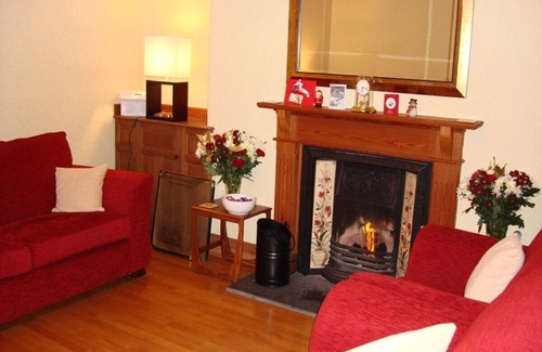 Inverness House | Traditional highland home with secluded garden and panoramic views of Inverness