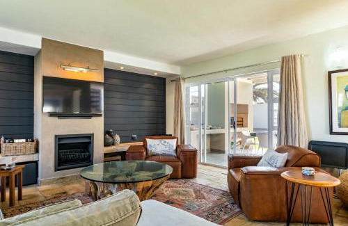 Vineta House | Tranquil Beachside Oasis Your Relaxing Getaway