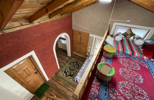 Kaul House | Tranquil View Cottage by Nature Nests
