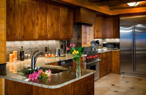Beaver Creek House | Trappers Cabin