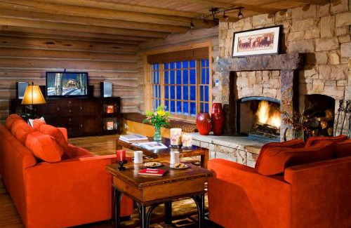 Beaver Creek House | Trappers Cabin