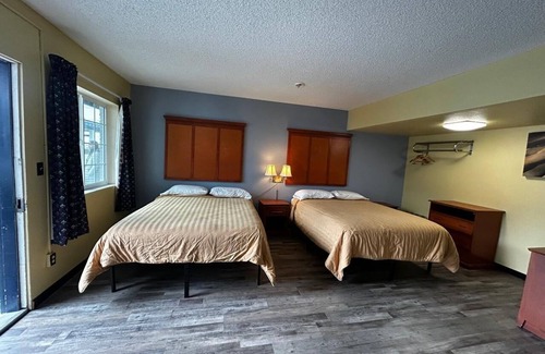 Longview Hotel | Travelers Inn by OYO Longview Kelso
