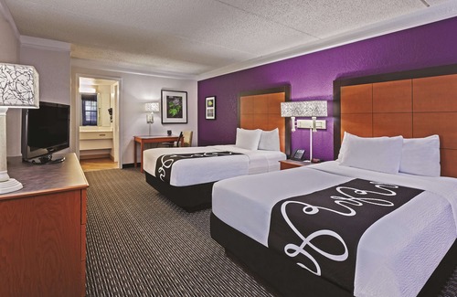FM 1960 Hotel | Travelodge by Wyndham Houston Cy-Fair