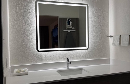 Lumberton Hotel | Travelodge by Wyndham Lumberton