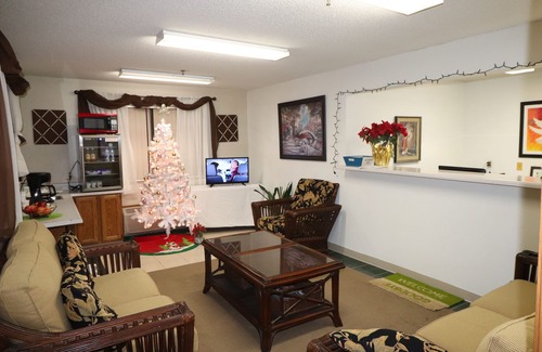 Redwood Falls Hotel | Travelodge by Wyndham Redwood Falls