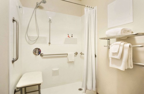 Winslow Hotel | Travelodge by Wyndham Winslow