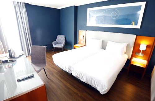 Coslada Hotel | Travelodge Madrid Coslada Aeropuerto