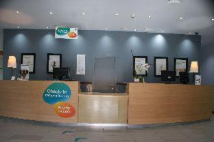 Alcala de Henares Hotel | Travelodge Madrid Alcalá de Henares