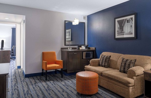 Saint John Hotel | Travelodge Suites by Wyndham Saint John