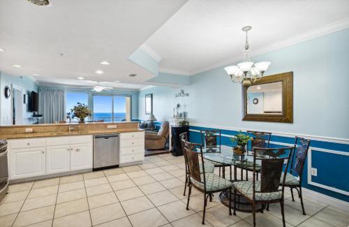 Lower Grand Lagoon Apartment | Treasure Island #1608