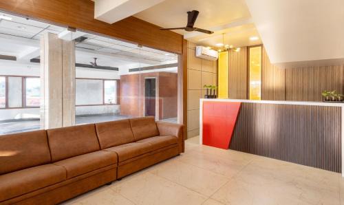 Ponneri Hotel | Treebo Nestlay Rooms Gummidipoondi