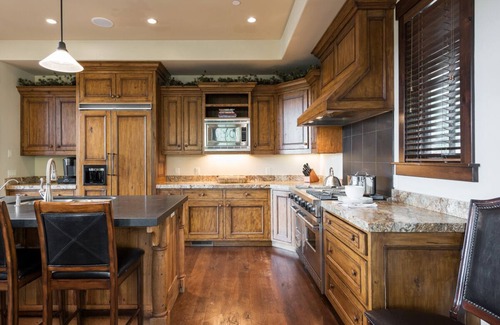 North Park City Cottage | Trendy Cottage, Silver Star #44, with funicular to slopes