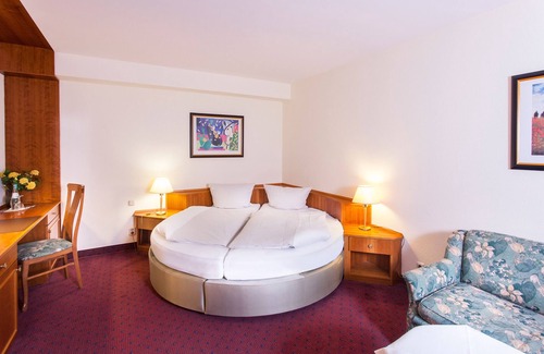 Weisenau Hotel | Trip Inn Bristol Hotel