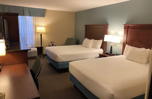 Troy Hotel | Troy Inn & Suites