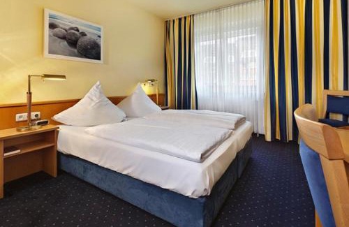 Lubeck City Centre Hotel | Tryp by Wyndham Luebeck Aquamarin