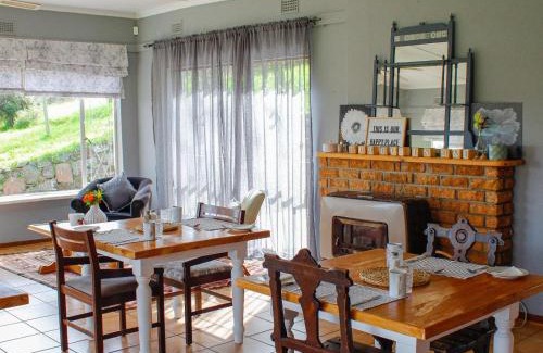 Underberg Bed & Breakfast | Tumble In