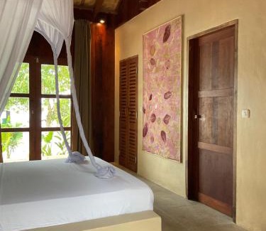 Nuhu Roa Bed & Breakfast | Tumbuh Oasis