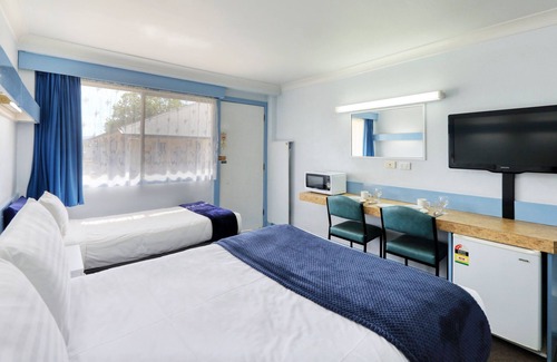 Tumut Hotel | Tumut Farrington Motel