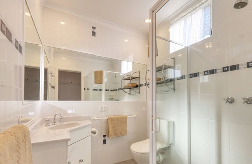 Tumut Hotel | Tumut Farrington Motel