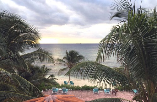 Bodden Town Apartment | Turtle Nest Inn, Ocean View Apt, Rental Car Included, 1199/week!