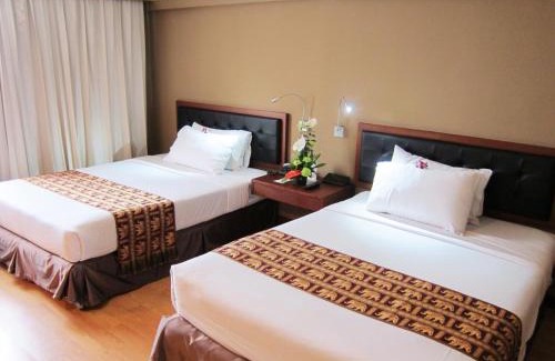 Rong Muang Hotel | Twin Towers Hotel