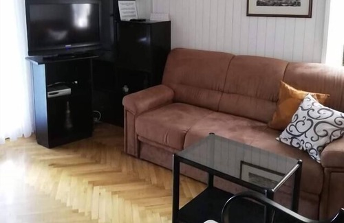 Kornic Apartment | Two bedroom apartment with terrace and sea view Kornić, Krk (A-416-a)