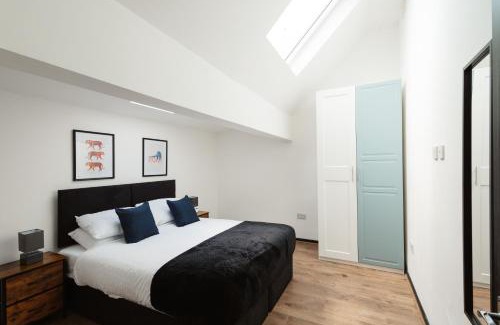 Warrington Apartment | Two Bedroom Executive Pad by Traboule Properties Ltd