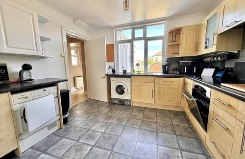 Ville Au Roi Apartment | Two bedrooms, Shower, Lounge & Kitchen