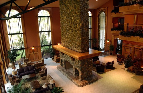 North Bonneville Resort | Two Queen with a Courtyard View