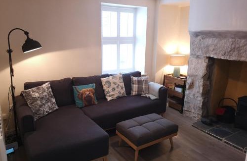 Nefyn House | Ty Isa