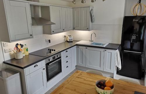 Nefyn House | Ty Isa