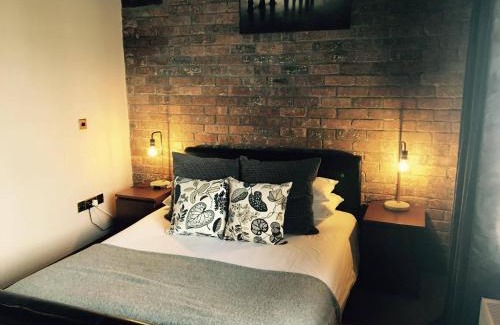 Rhayader House | Ty Morgan's